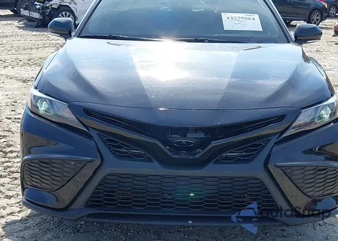2022 Toyota Camry Se из США, поврежденный, VIN 4T1G11AK5NU641836